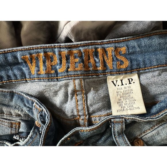 VIP distressed bermuda length shorts Sz 9/10 - Picture 4 of 4